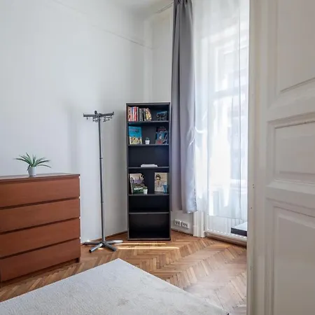 Spacious Apartamento Budapest