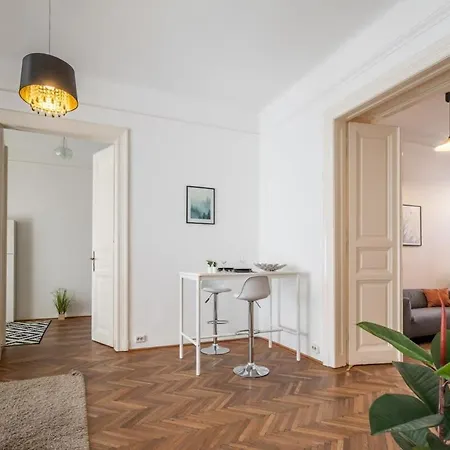 Spacious * بودابست