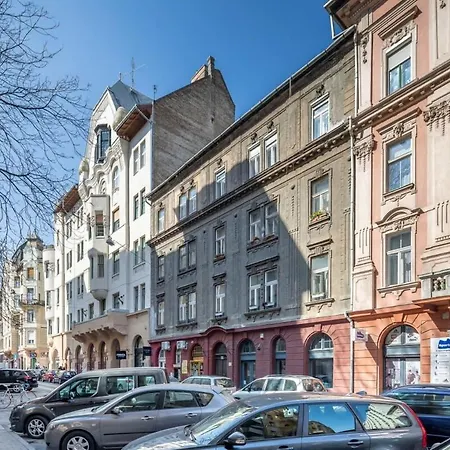 Spacious Будапешт