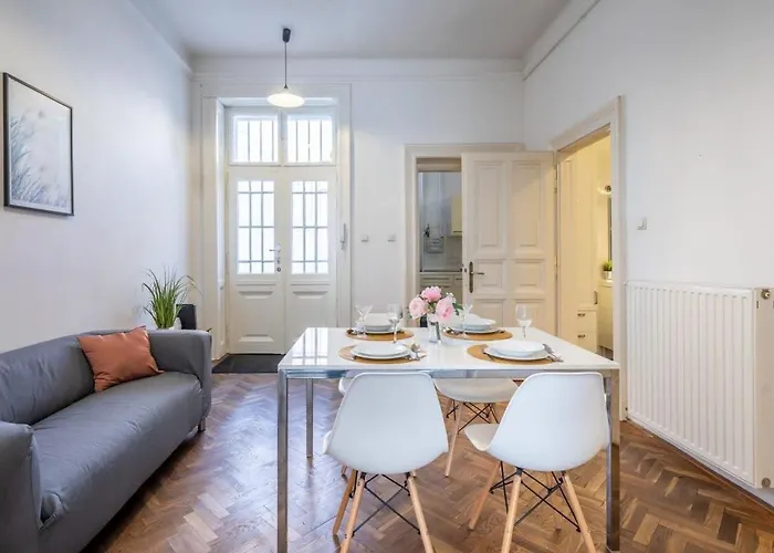 Spacious Daire Budapeşte